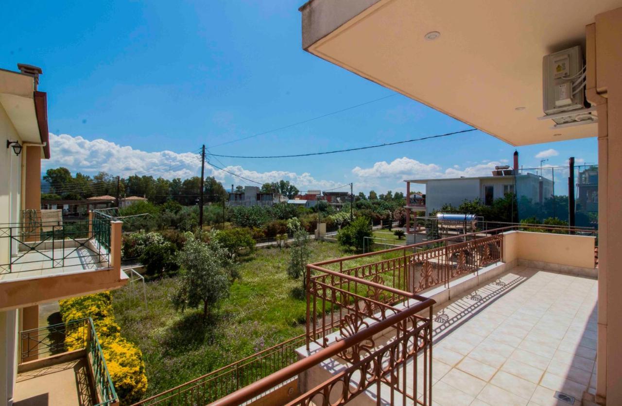 Camares Home Sparta Exterior photo