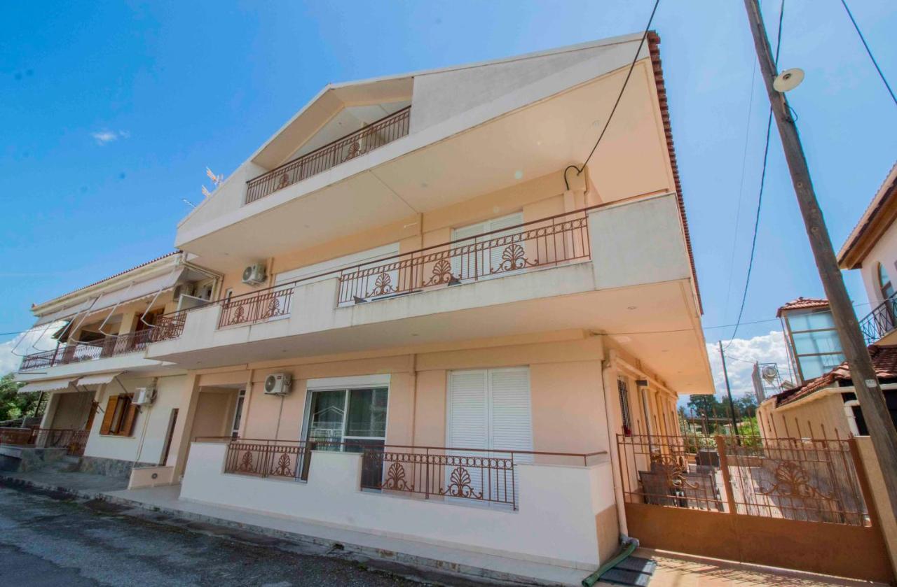 Camares Home Sparta Exterior photo